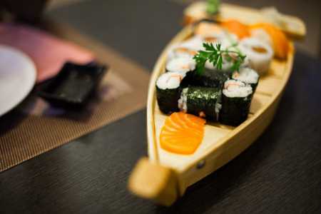 bateau-sushi